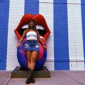 Meet your Posher, Kate